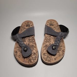 Muk Luks Women's Marsha Leather Braided Cork Thong Sandal, Size 11